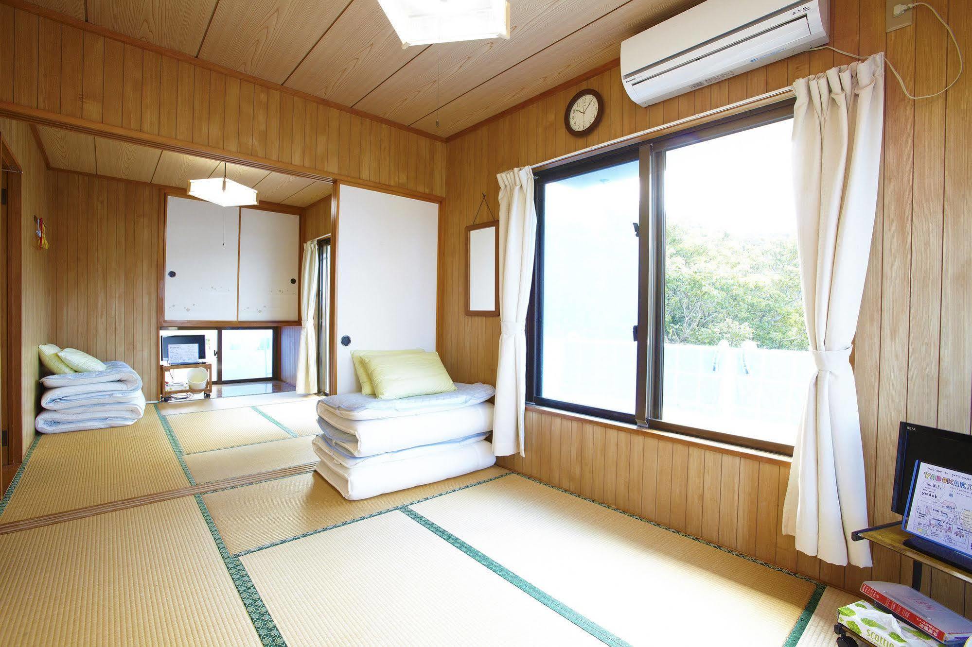 Hotel Minshuku Yadokari Zamami Exterior foto